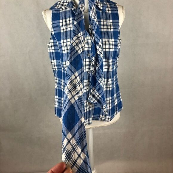 Jones New York Signature Blue and White Plaid Top - Picture 5 of 6